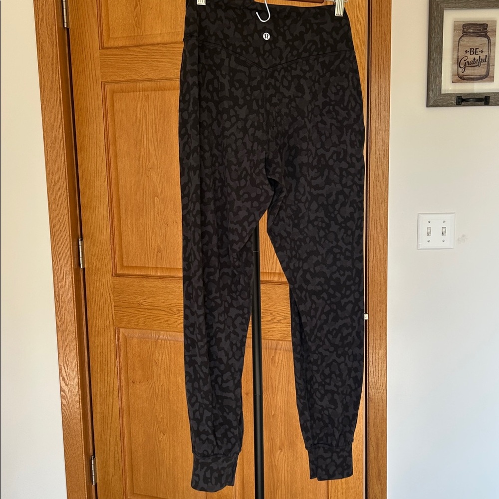 Lululemon Black Leopard Print Joggers - Picture 4 of 5